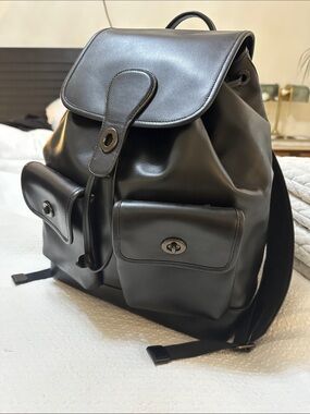 Coach Black Leather Men's Backpack with Front Pockets
